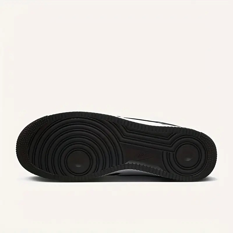 Nike Air Force 1 (Panda)