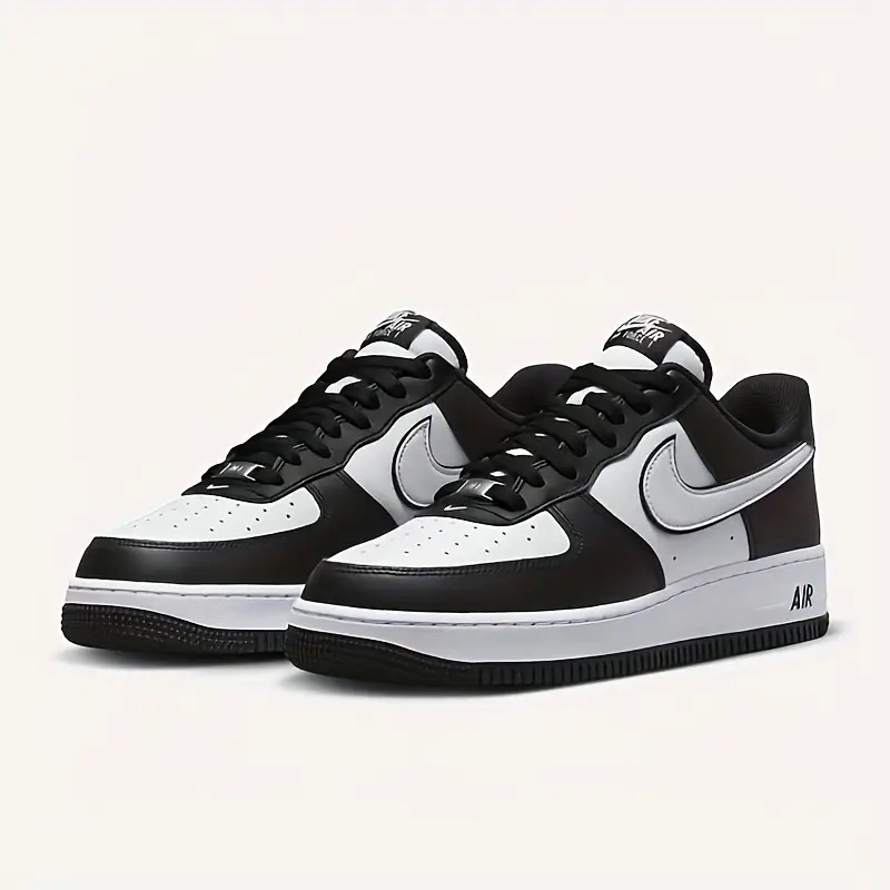 Nike Air Force 1 (Panda)