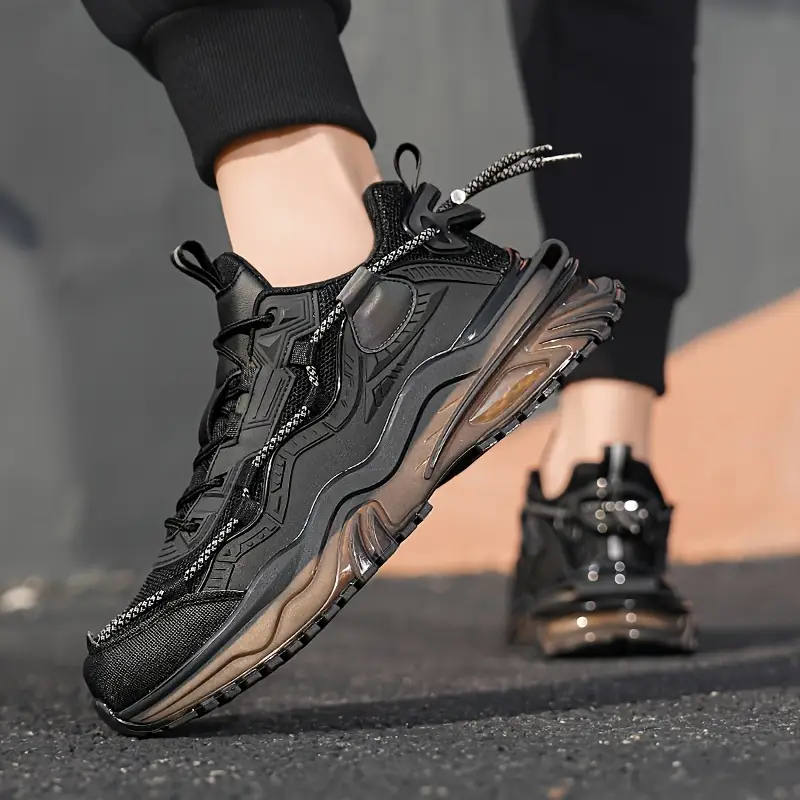 UrbanCore X-Track sneakers
