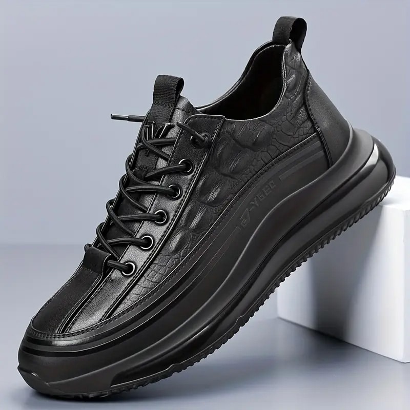 black premium leather sneaker