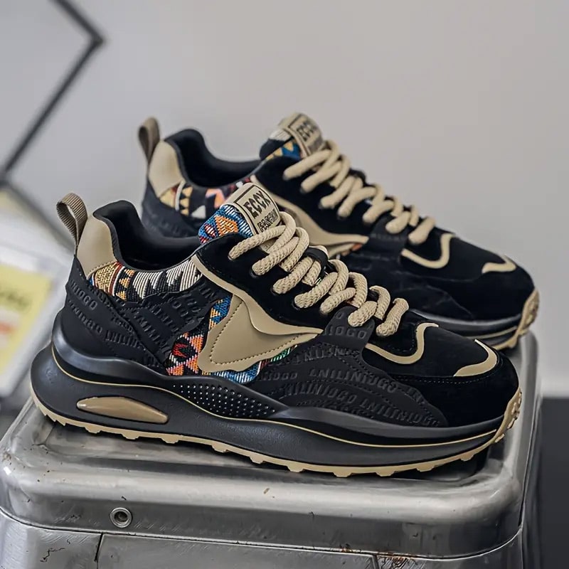 StrideFlex Men’s Casual Athletic Sneakers