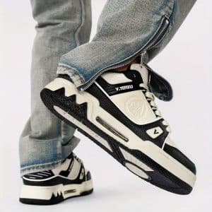WhiteStride All-Season Sneakers